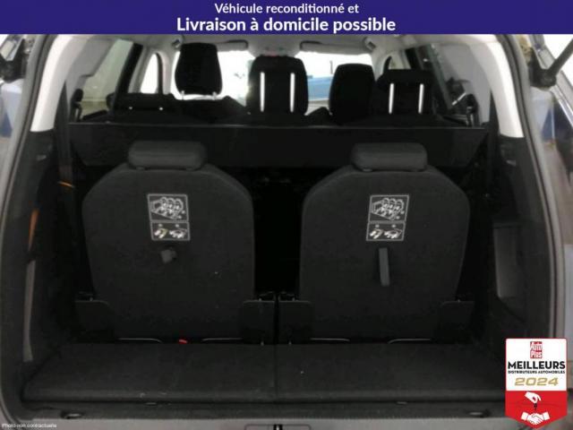 Peugeot 5008 image 1