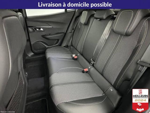 Peugeot 2008 image 1