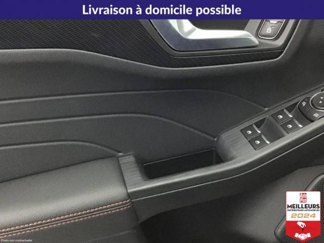 Ford Kuga image 8