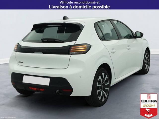 Peugeot 208 image 8