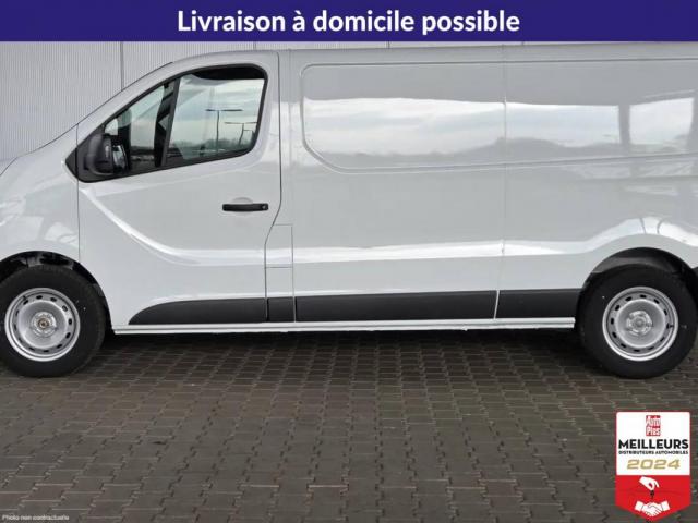 Renault Trafic image 1