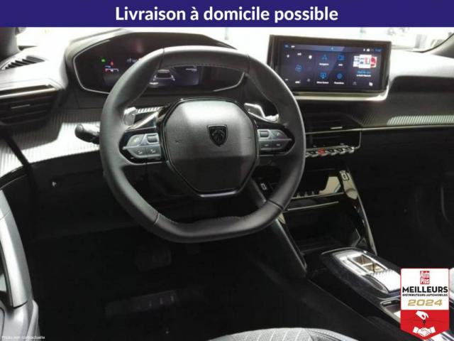 Peugeot 2008 image 2