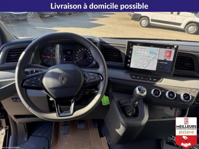 Renault Master image 1