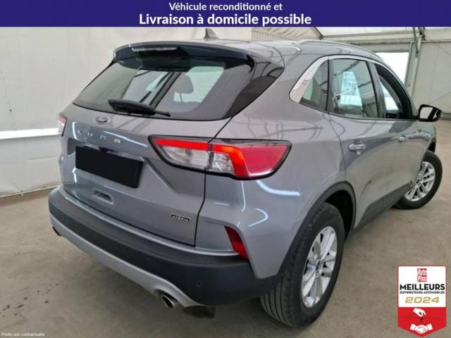 Ford Kuga image 4