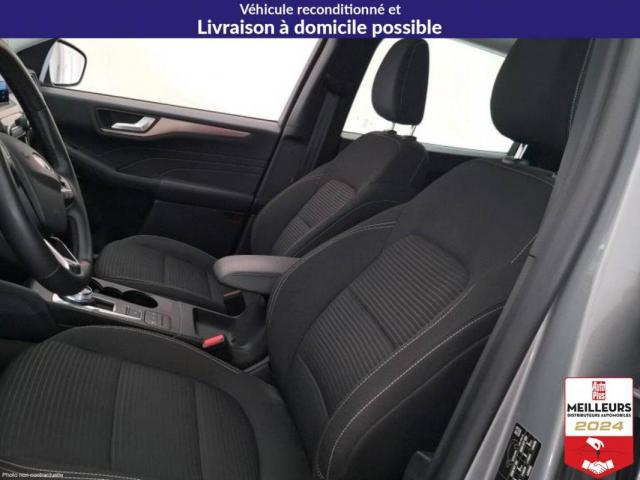 Ford Kuga image 2