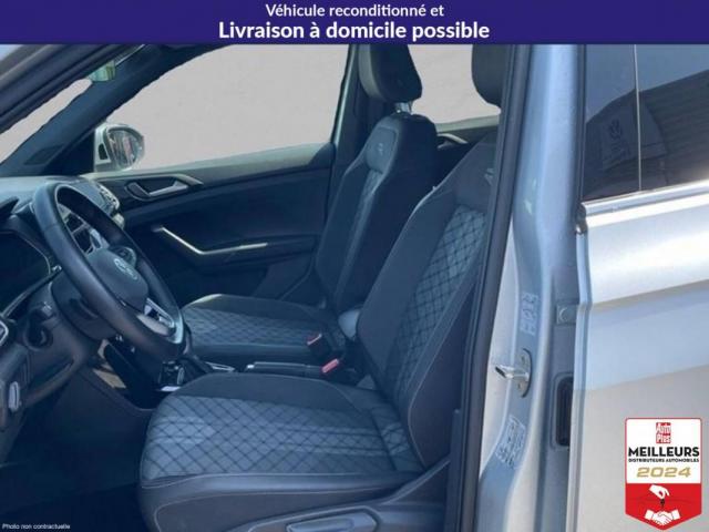 Volkswagen T-Cross image 2