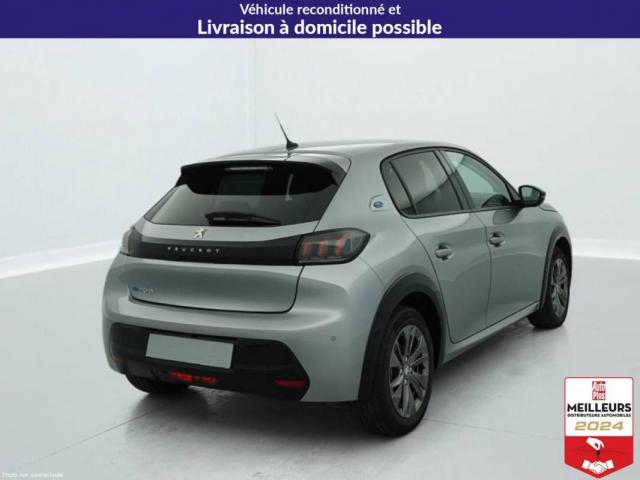 Peugeot 208 image 7