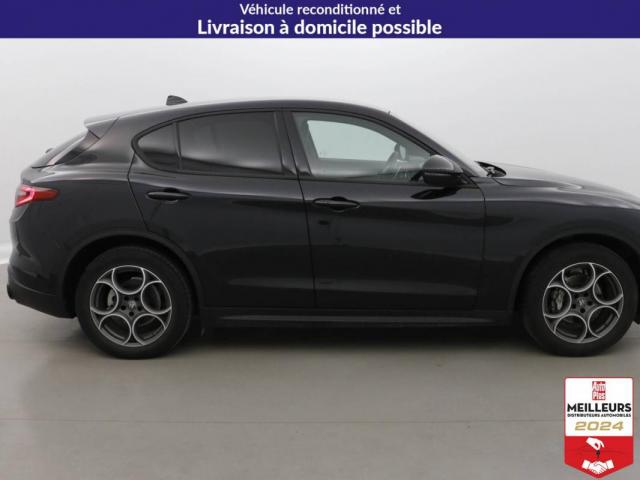 Alfa Romeo Stelvio image 6