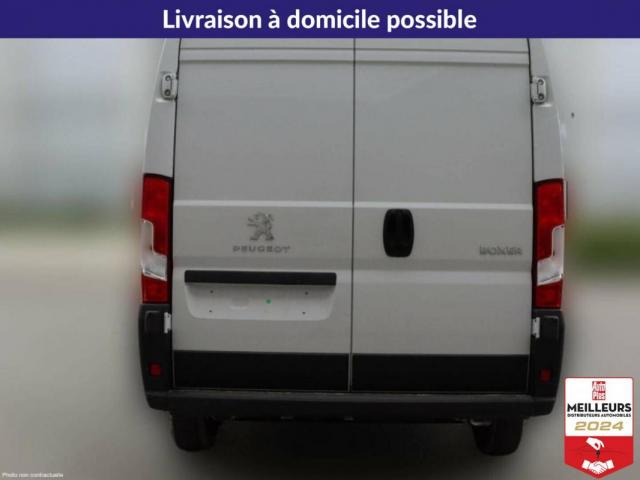 Peugeot Boxer image 1