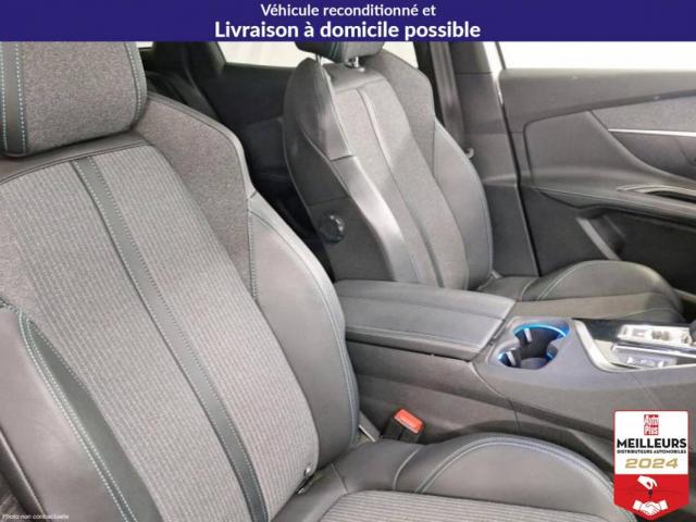 Peugeot 3008 image 2