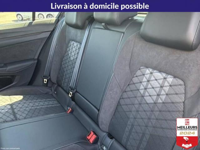 Volkswagen Golf image 8