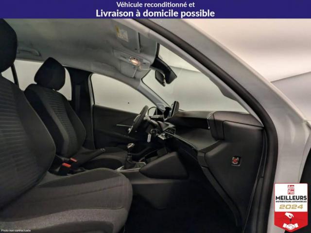Peugeot 208 image 8