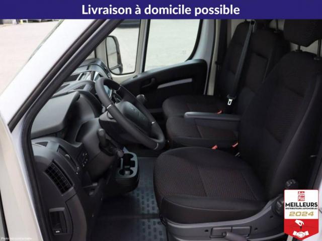Peugeot Boxer image 9
