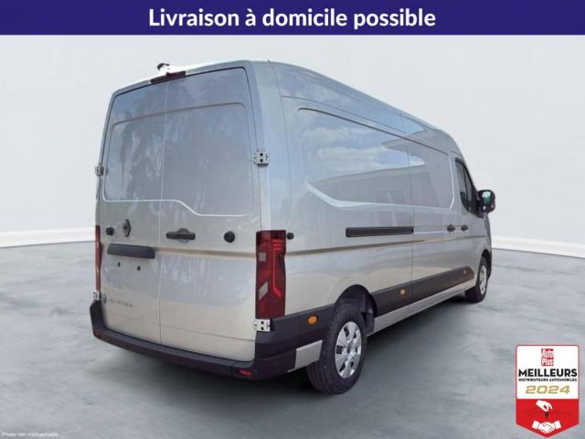 Renault Master image 1