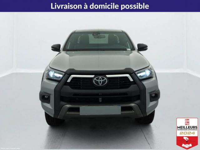 Toyota Hilux image 8