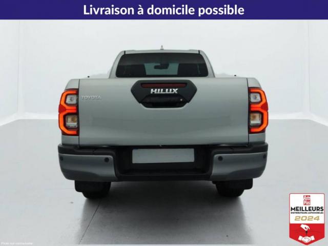 Toyota Hilux image 3