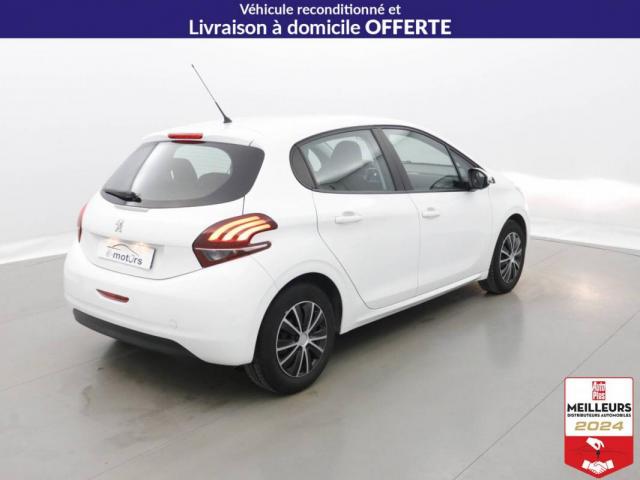 Peugeot 208 image 4