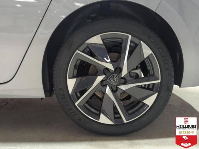 Peugeot 308 image 1