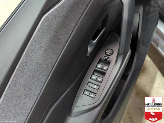 Peugeot 308 image 2