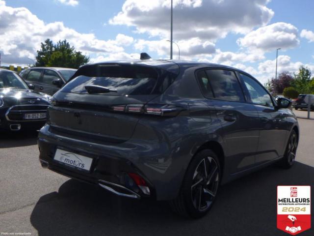 Peugeot 308 image 2