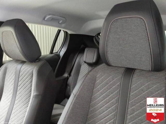 Peugeot 208 image 4