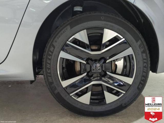 Peugeot 208 image 5