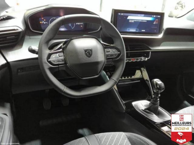 Peugeot 208 image 7