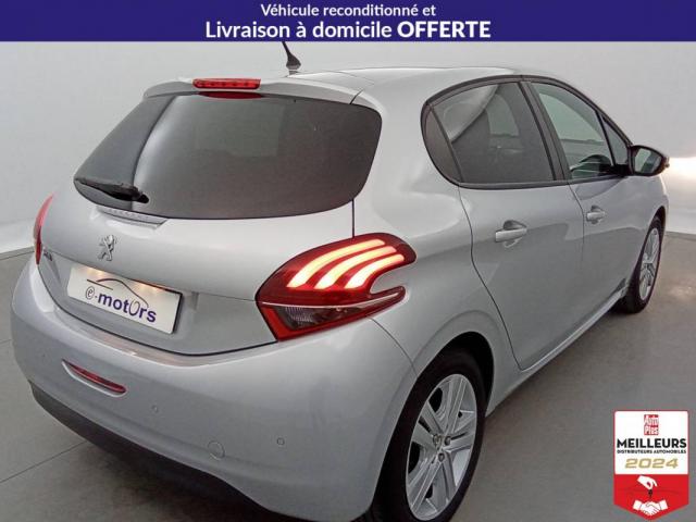 Peugeot 208 image 7