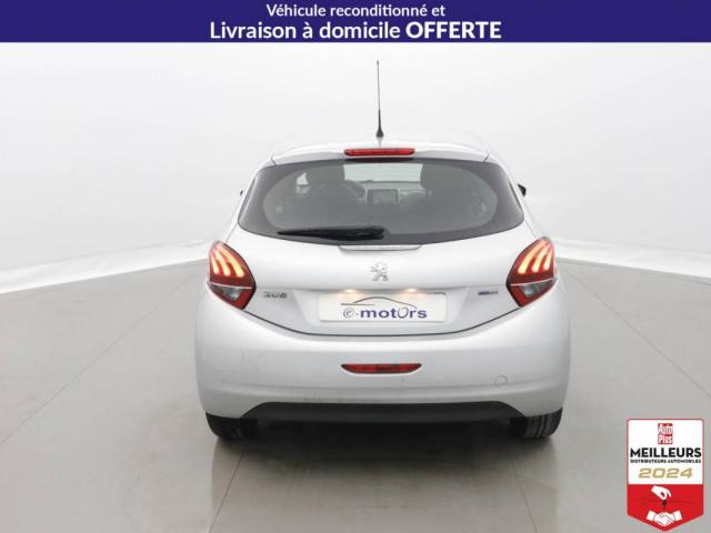 Peugeot 208 image 3