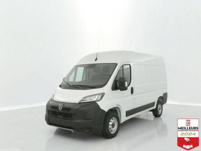 Peugeot Boxer image 2