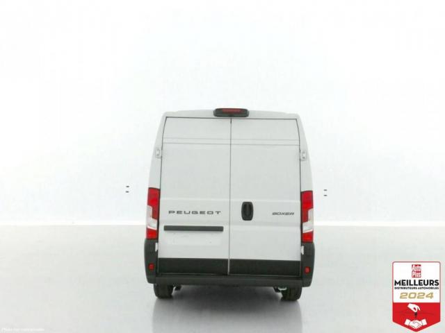 Peugeot Boxer image 1