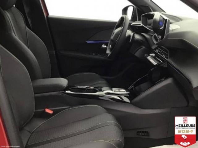 Peugeot 2008 image 1