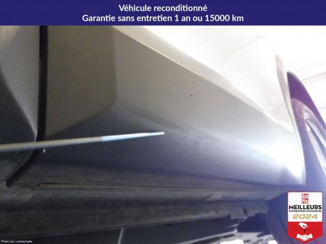 Peugeot 2008 image 6