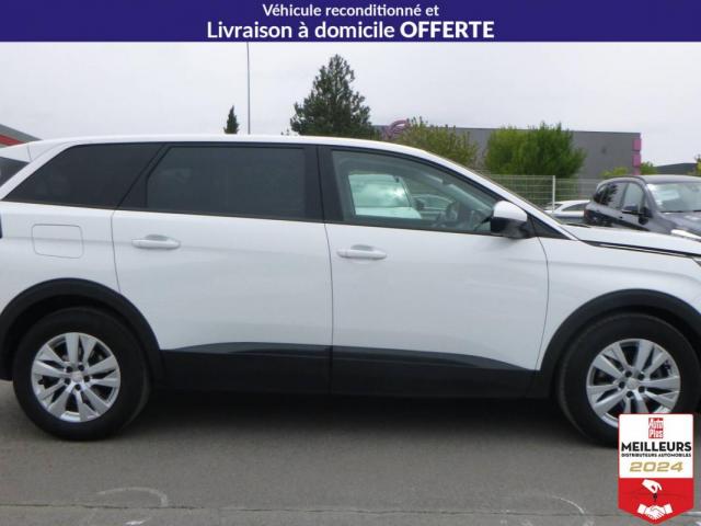 Peugeot 5008 image 6