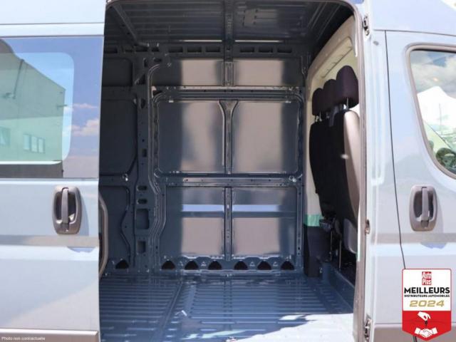 Peugeot Boxer image 9