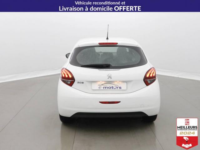 Peugeot 208 image 3
