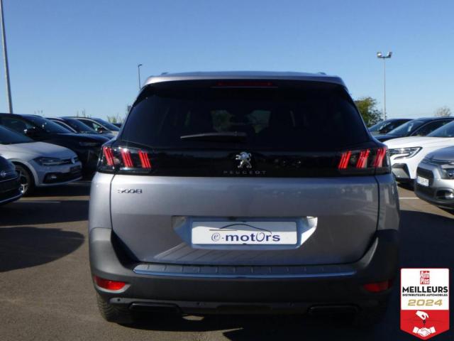 Peugeot 5008 image 2