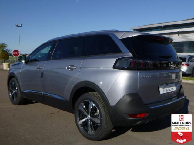 Peugeot 5008 image 8
