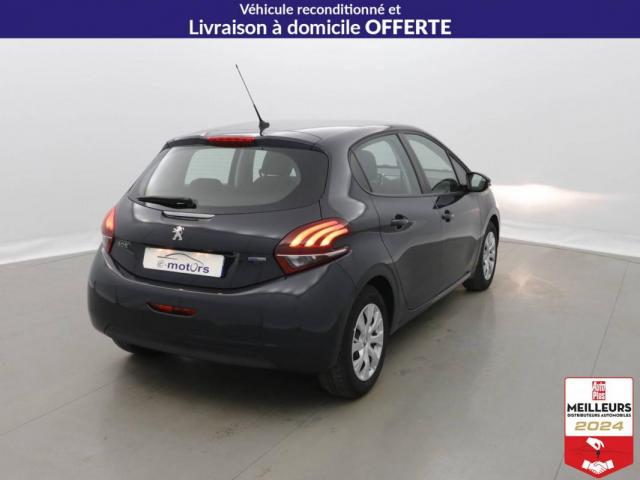 Peugeot 208 image 8