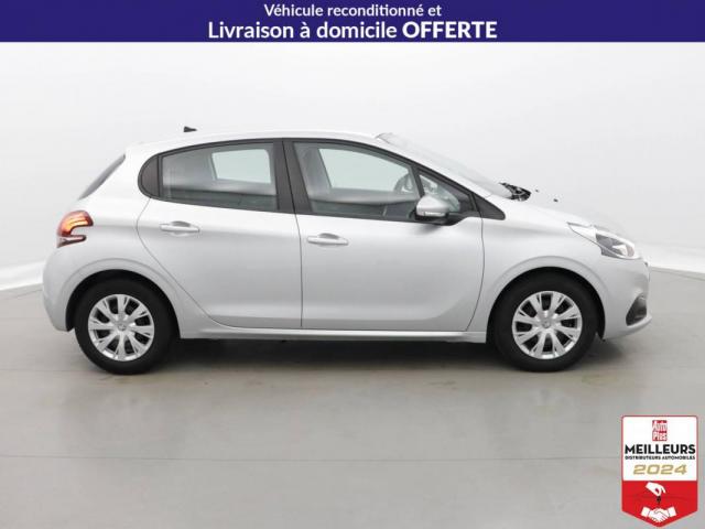 Peugeot 208 image 6