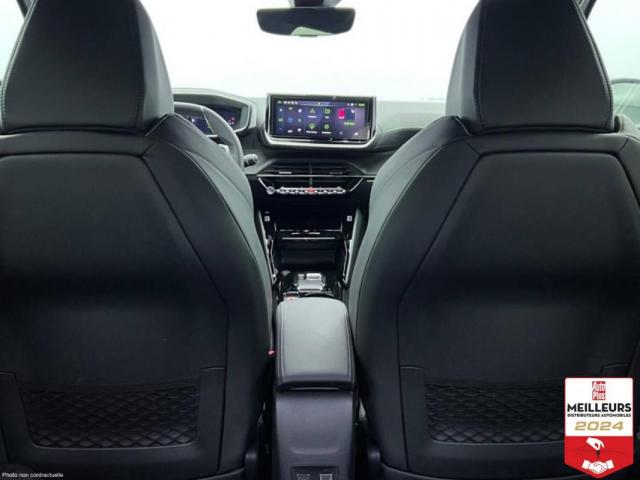 Peugeot 2008 image 2