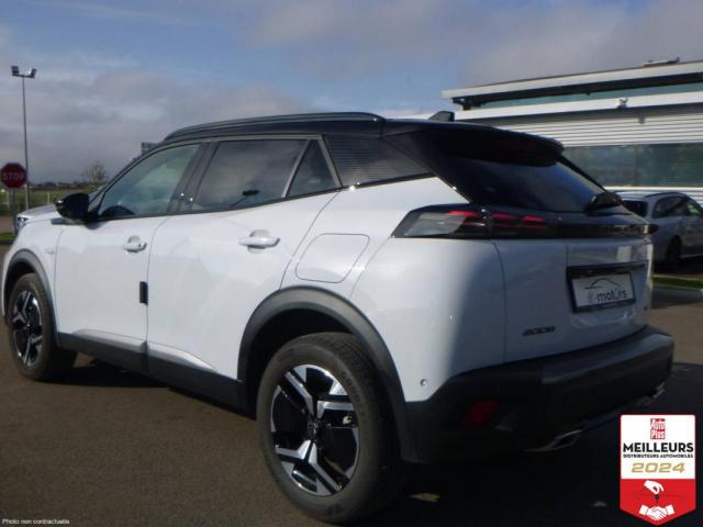 Peugeot 2008 image 1