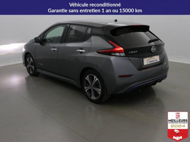 Nissan Leaf image 2