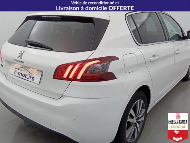 Peugeot 308 image 2