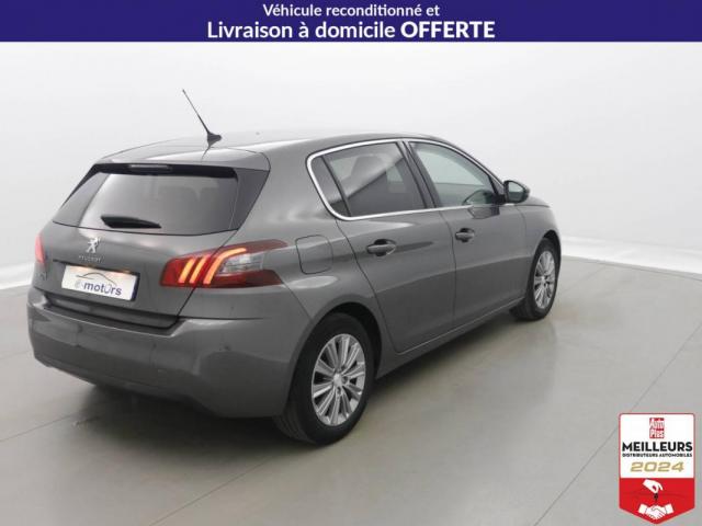Peugeot 308 image 2
