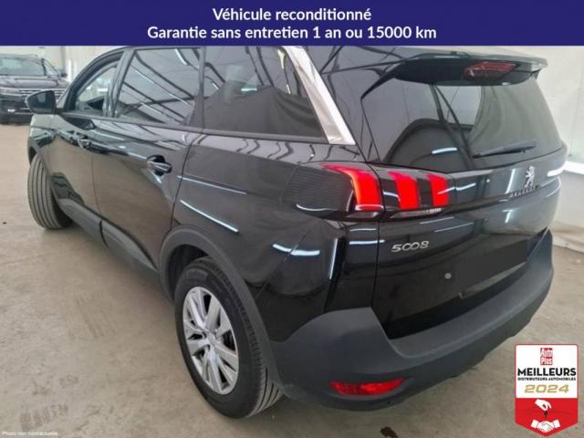 Peugeot 5008 image 2
