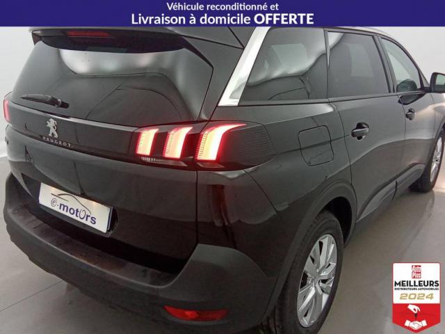 Peugeot 5008 image 4