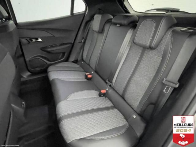 Peugeot 2008 image 6