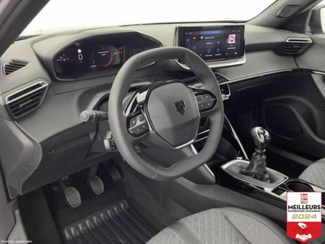 Peugeot 2008 image 3