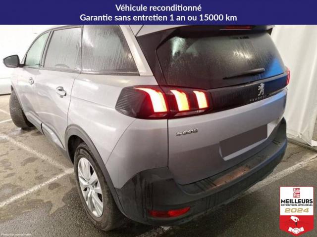 Peugeot 5008 image 1